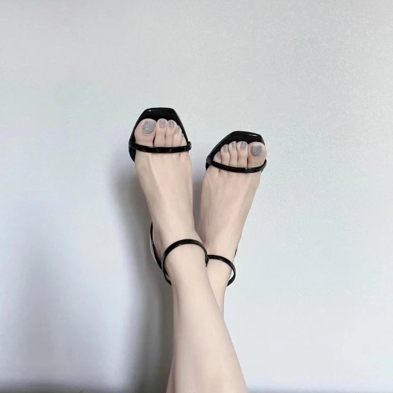 2026 Summer Sexy Black Luxury Designer Classic Logo Leather Women's High Heels Letter Sandals Peep Fashion Toe High Heel Shoes