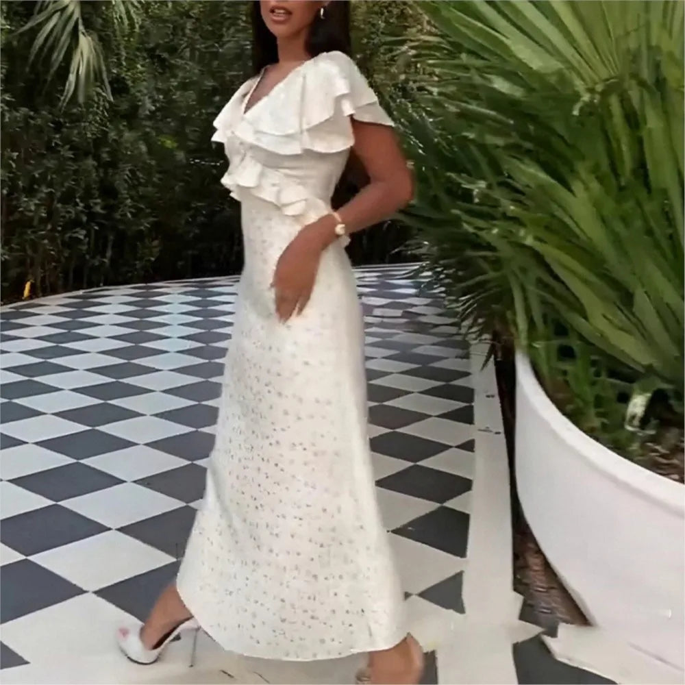 Fashionable Temperament  Elegant Ruffled V-neck Slim Waist-hugging Dress Floral Print Trendy V-link Low Cut Vestidos Vacation